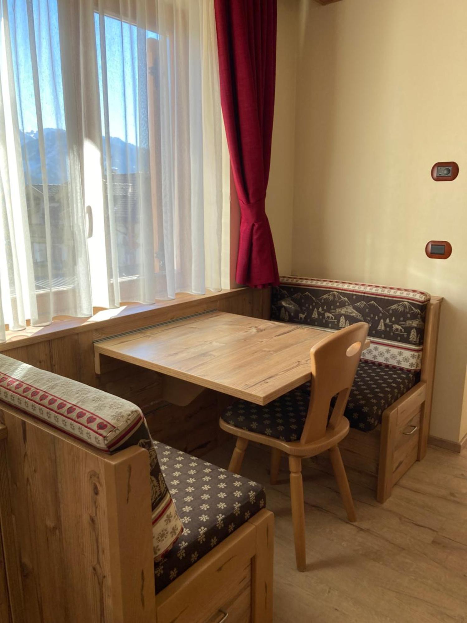 Berg Hotel Latemar Spitze Vigo di Fassa Bagian luar foto
